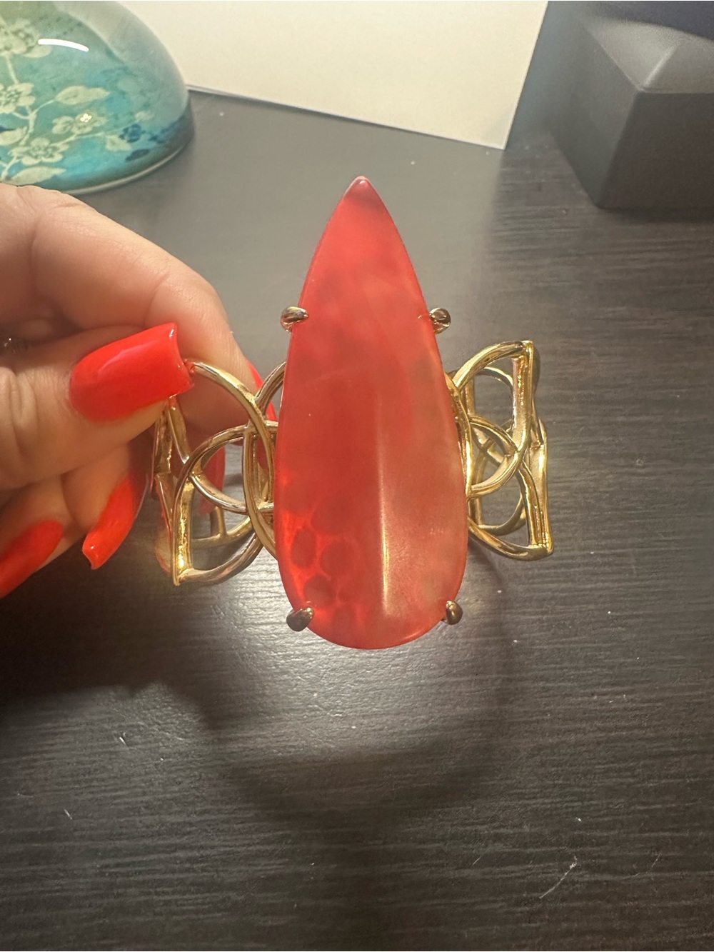 EUC Kendra Scott Rare Vintage Cuff Bracelet with Pink Agate Stone